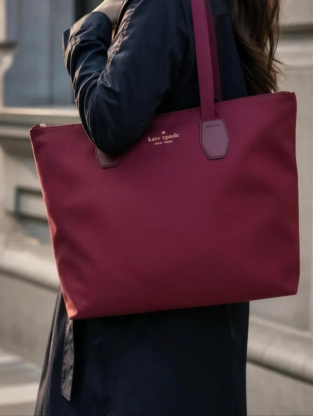 Kate Spade. NWT's. Burgundy/Wine Color Lightweight Handbag.  Includes A  Dustbag
